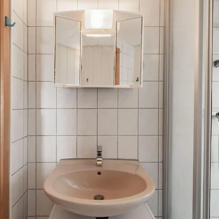 Σπίτι διακοπών Cosy Flat In With Garden Niepars