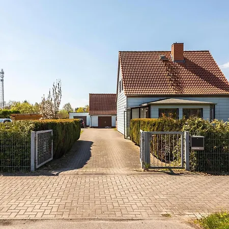 Cosy Flat In With Garden Σπίτι διακοπών Niepars